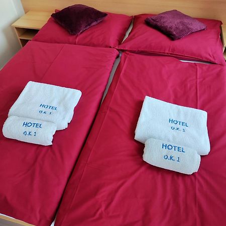 Hotel O.K. 1 베로운 외부 사진